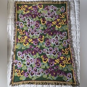 Vintage Pansy Floral Woven Throw Blanket in Green, Purple & Yellow 69” x 48”